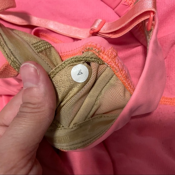 Lululemon Hot But Not Tank - Picture 3 of 4